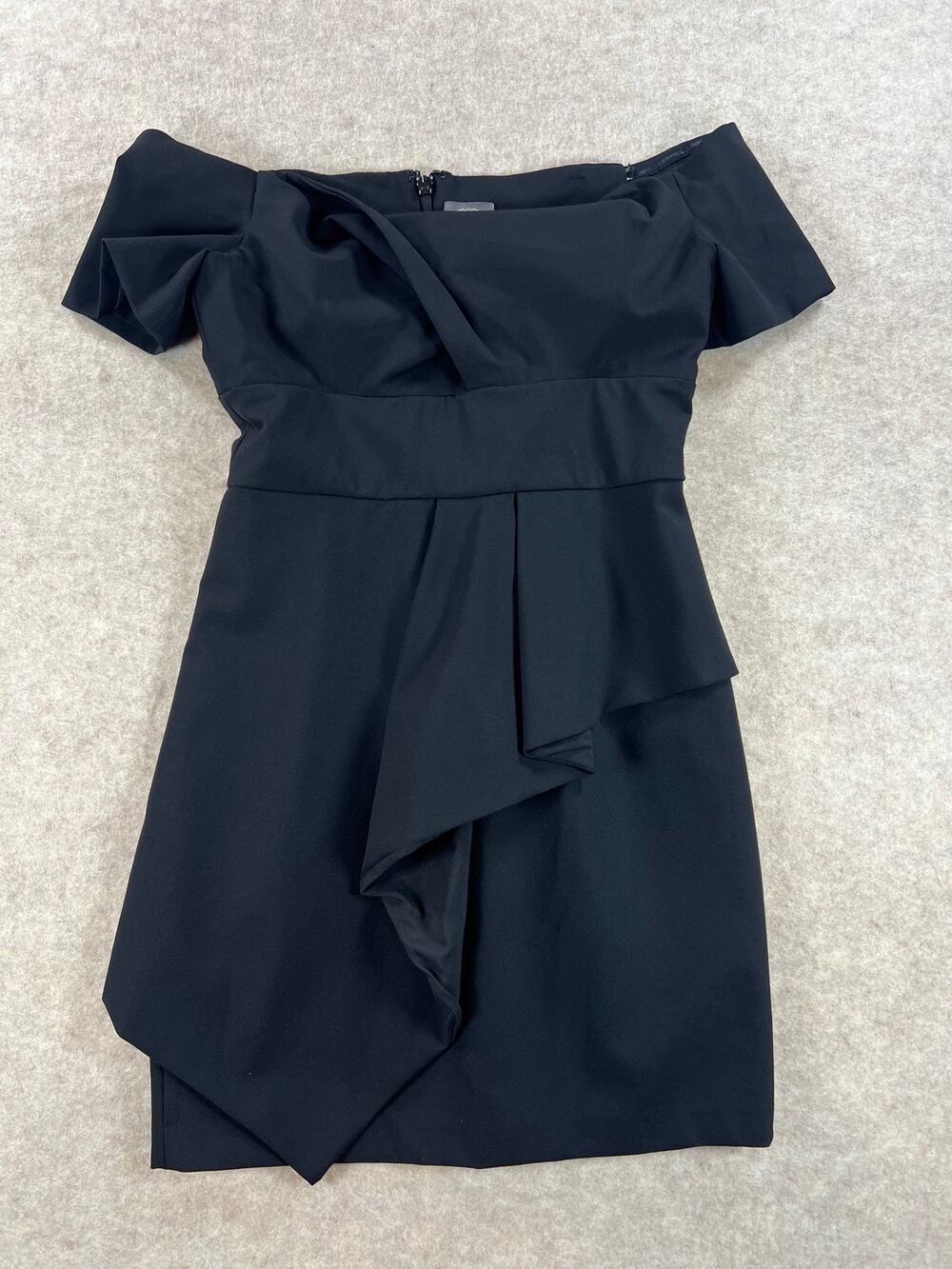 Vince Camuto Black Off the Shoulder Cocktail Mini Dress Size 6